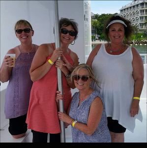 Meet your Posher, Janet